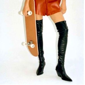 Heeled tall cowboy boots Zara